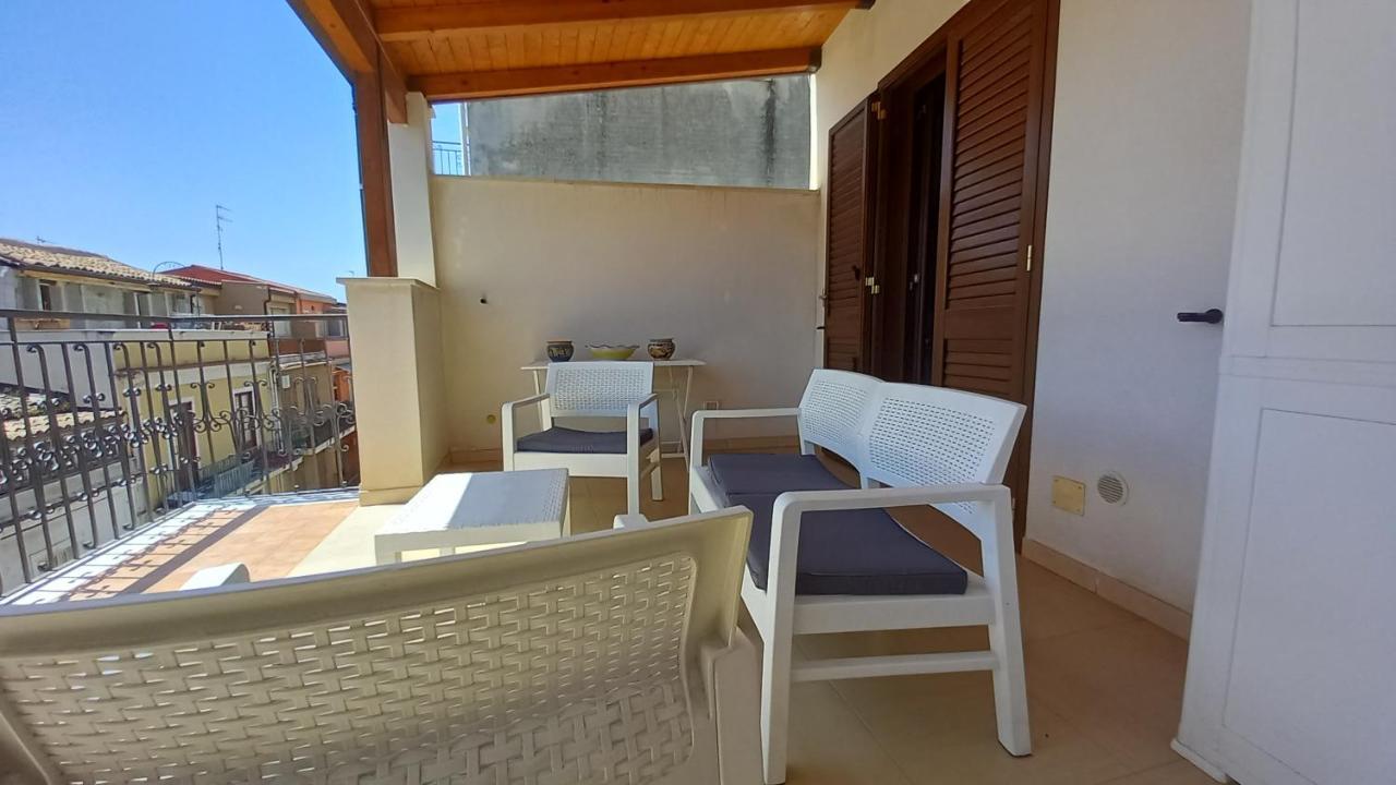 Kalimera Guest House Giardini Naxos Exteriör bild
